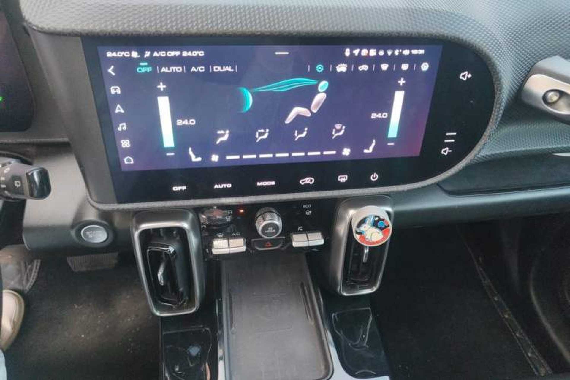 Used Haval DARGO 2021 1.5T DCT Two-Wheel Drive "Mǎquǎn" Edition Audio And AC Panel
