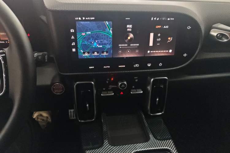 Used Haval DARGO 2021 1.5T DCT Two-Wheel Drive Labrador Edition Audio And AC Panel