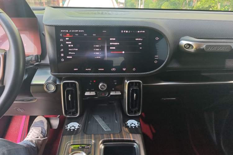 Used Haval DARGO 2021 1.5T DCT Two-Wheel Drive "Mǎquǎn" Edition Audio And AC Panel