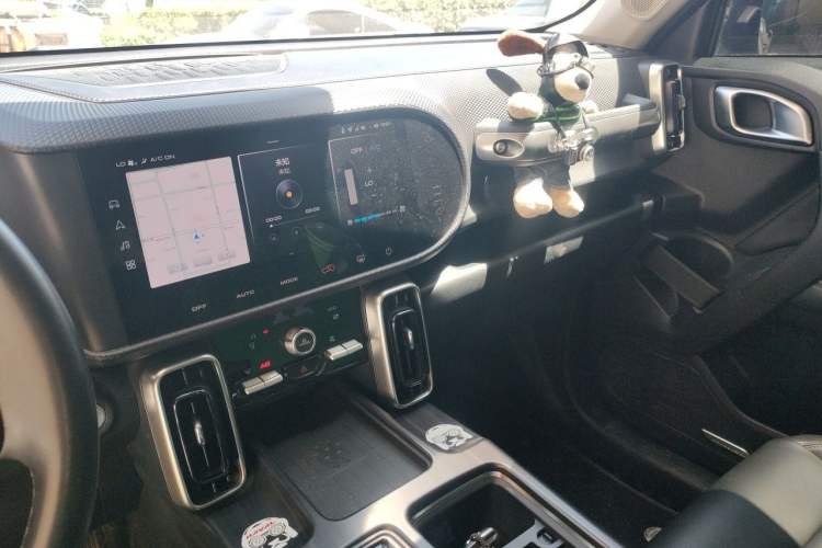 Used Haval DARGO 2021 1.5T DCT Two-Wheel Drive Labrador Edition Audio And AC Panel