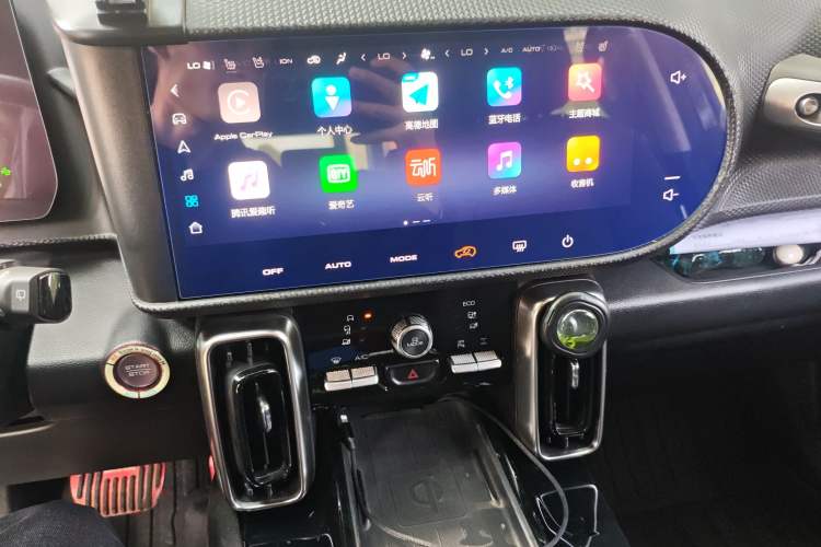 Used Haval DARGO 2021 Revised Version 2.0T DCT Four-Wheel Drive "Hao Tian Que" Edition Audio And AC Panel