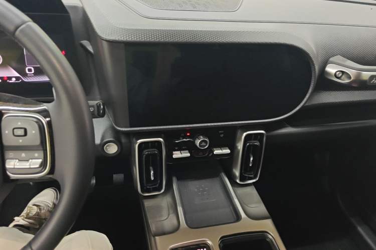 Used Haval DARGO 2021 1.5T DCT Two-Wheel Drive Husky Edition Audio And AC Panel