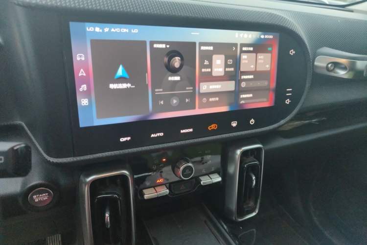 Used Haval DARGO 2021 2.0T DCT All-Wheel-Drive "Hao Tian Quan" Edition Audio And AC Panel