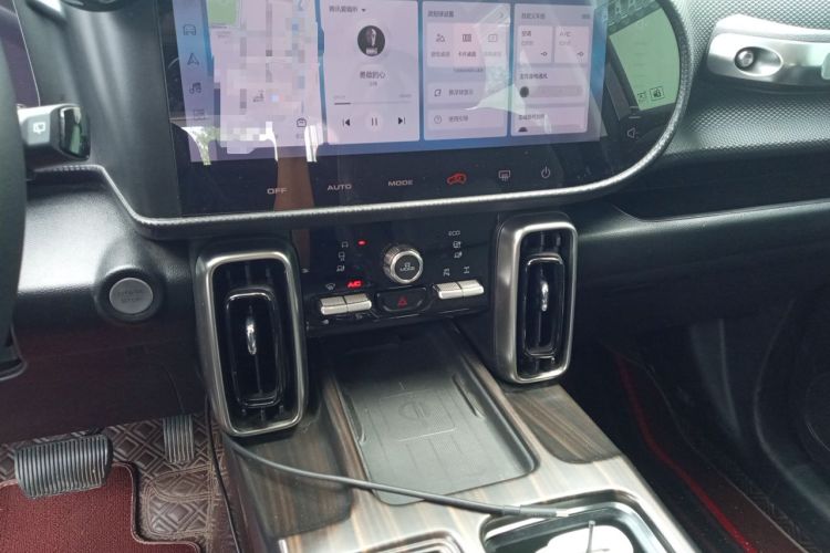 Used Haval DARGO 2021 2.0T DCT All-Wheel-Drive "Hao Tian Quan" Edition Audio And AC Panel