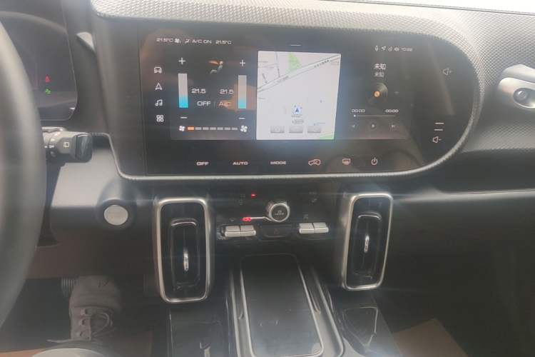 Used Haval DARGO 2021 1.5T DCT Two-Wheel Drive Border Collie Edition Audio And AC Panel