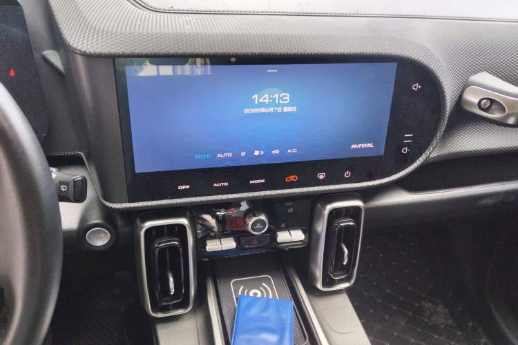 Used Haval DARGO 2021 1.5T DCT Two-Wheel Drive Labrador Edition Audio And AC Panel