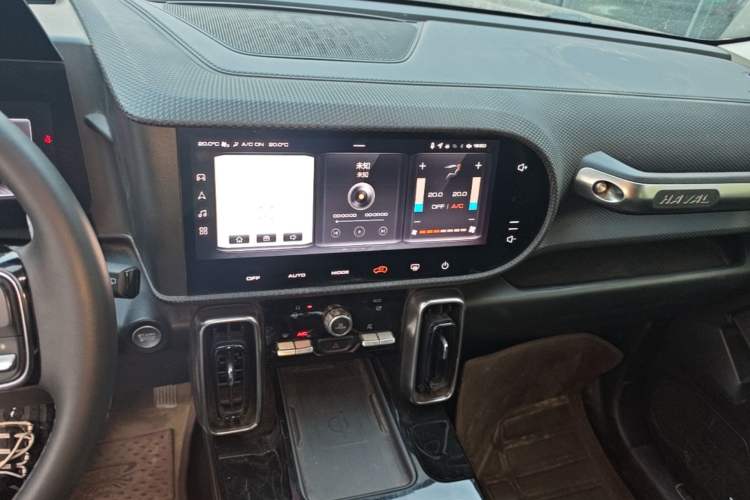 Used Haval DARGO 2021 1.5T DCT Two-Wheel Drive Border Collie Edition Audio And AC Panel
