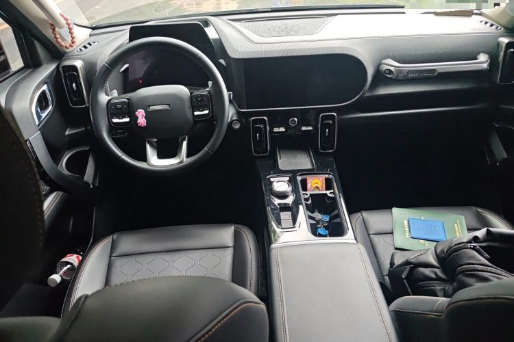Used Haval DARGO 2021 1.5T DCT Two-Wheel Drive "Mǎquǎn" Edition Center Console