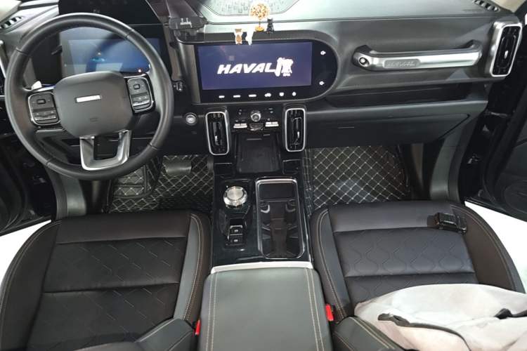 Used Haval DARGO 2021 1.5T DCT Two-Wheel Drive Border Collie Edition Center Console