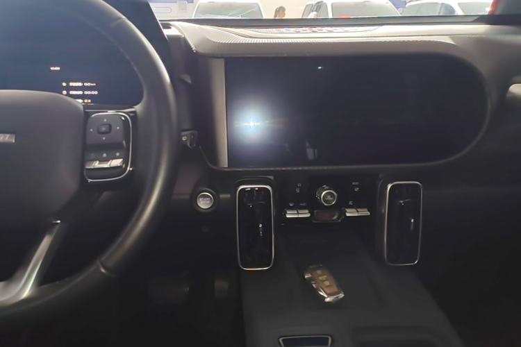 Used Haval DARGO 2021 1.5T DCT Two-Wheel Drive Border Collie Edition Center Console