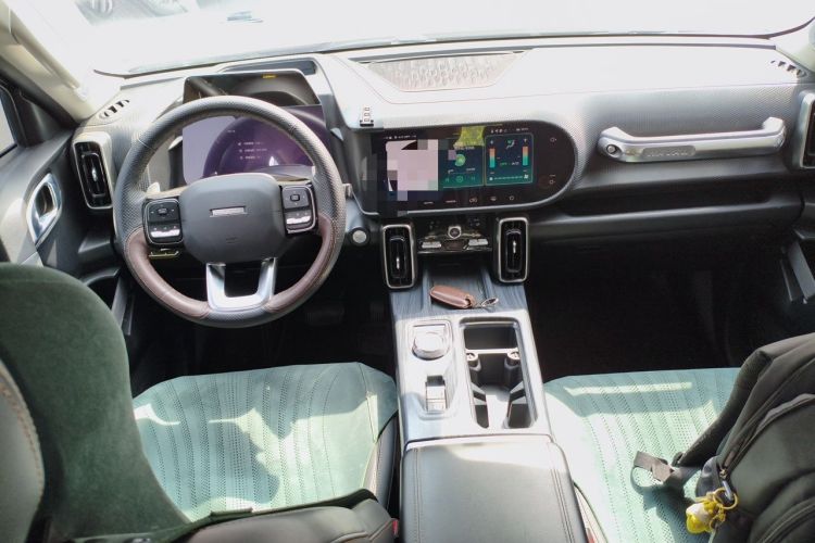 Used Haval DARGO 2021 1.5T DCT Two-Wheel Drive "Mǎquǎn" Edition Center Console