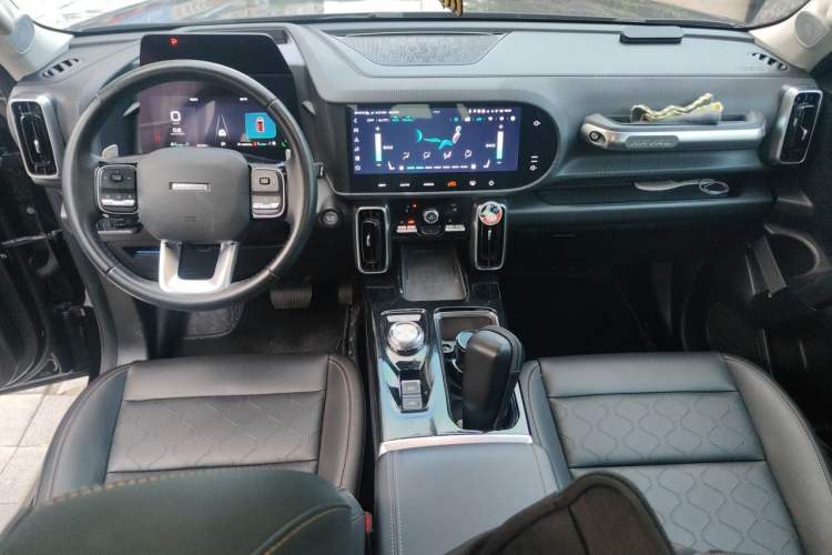 Used Haval DARGO 2021 1.5T DCT Two-Wheel Drive "Mǎquǎn" Edition Center Console