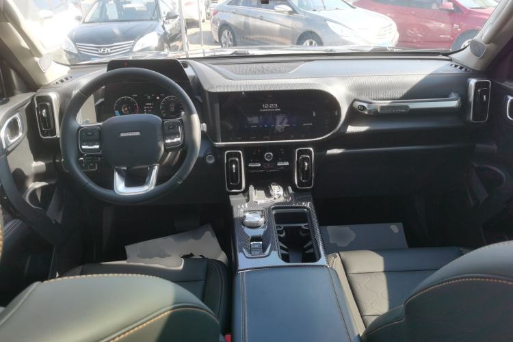 Used Haval DARGO 2021 1.5T DCT Two-Wheel Drive Border Collie Edition Center Console