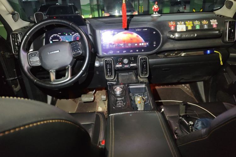 Used Haval DARGO 2021 Revised Version 1.5T DCT Two-Wheel Drive "Mǎquǎn" Edition Center Console
