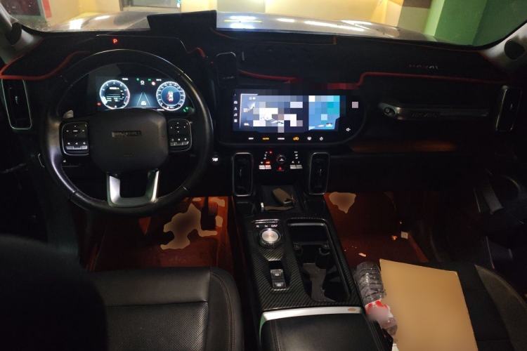 Used Haval DARGO 2021 2.0T DCT All-Wheel-Drive "Hao Tian Quan" Edition Center Console