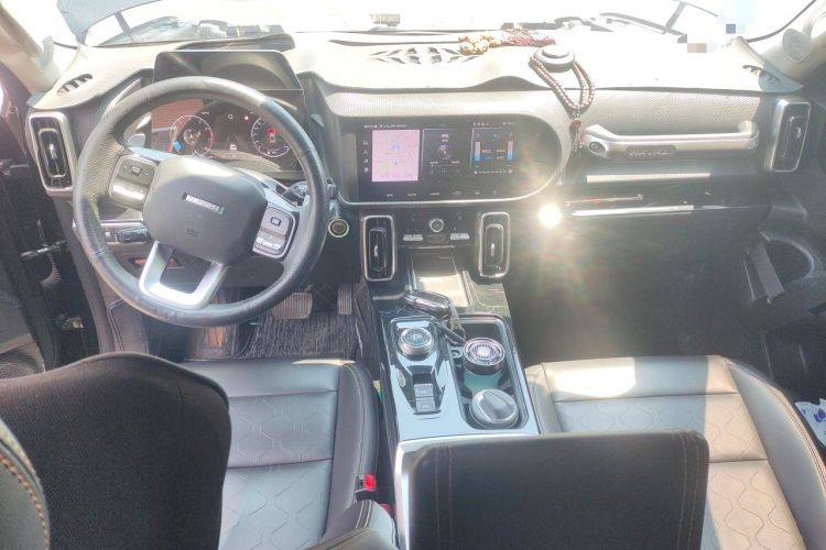 Used Haval DARGO 2021 1.5T DCT Two-Wheel Drive Border Collie Edition Center Console