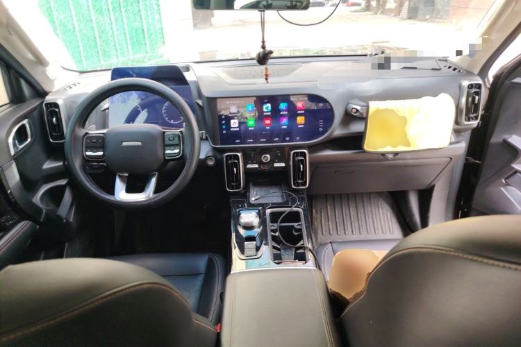 Used Haval DARGO 2021 1.5T DCT Two-Wheel Drive Border Collie Edition Center Console