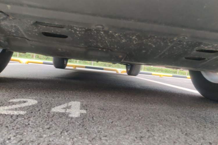 Used Haval DARGO 2021 2.0T DCT Two-Wheel Drive Chinese Mastiff Edition Chassis Front