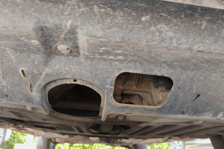 Used Haval DARGO 2021 1.5T DCT Two-Wheel Drive "Mǎquǎn" Edition Chassis Front