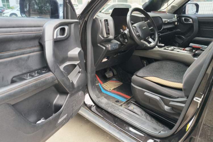 Used Haval DARGO 2021 1.5T DCT Two-Wheel Drive Husky Edition Driver Seat
