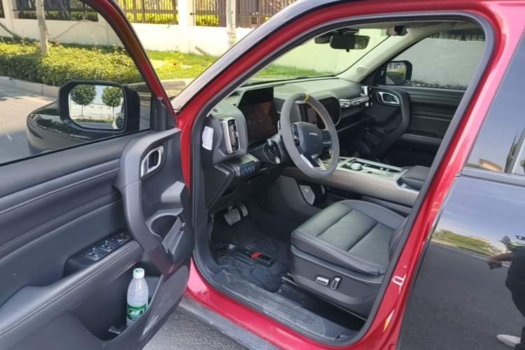 Used Haval DARGO 2021 1.5T DCT Two-Wheel Drive Labrador Edition Driver Seat