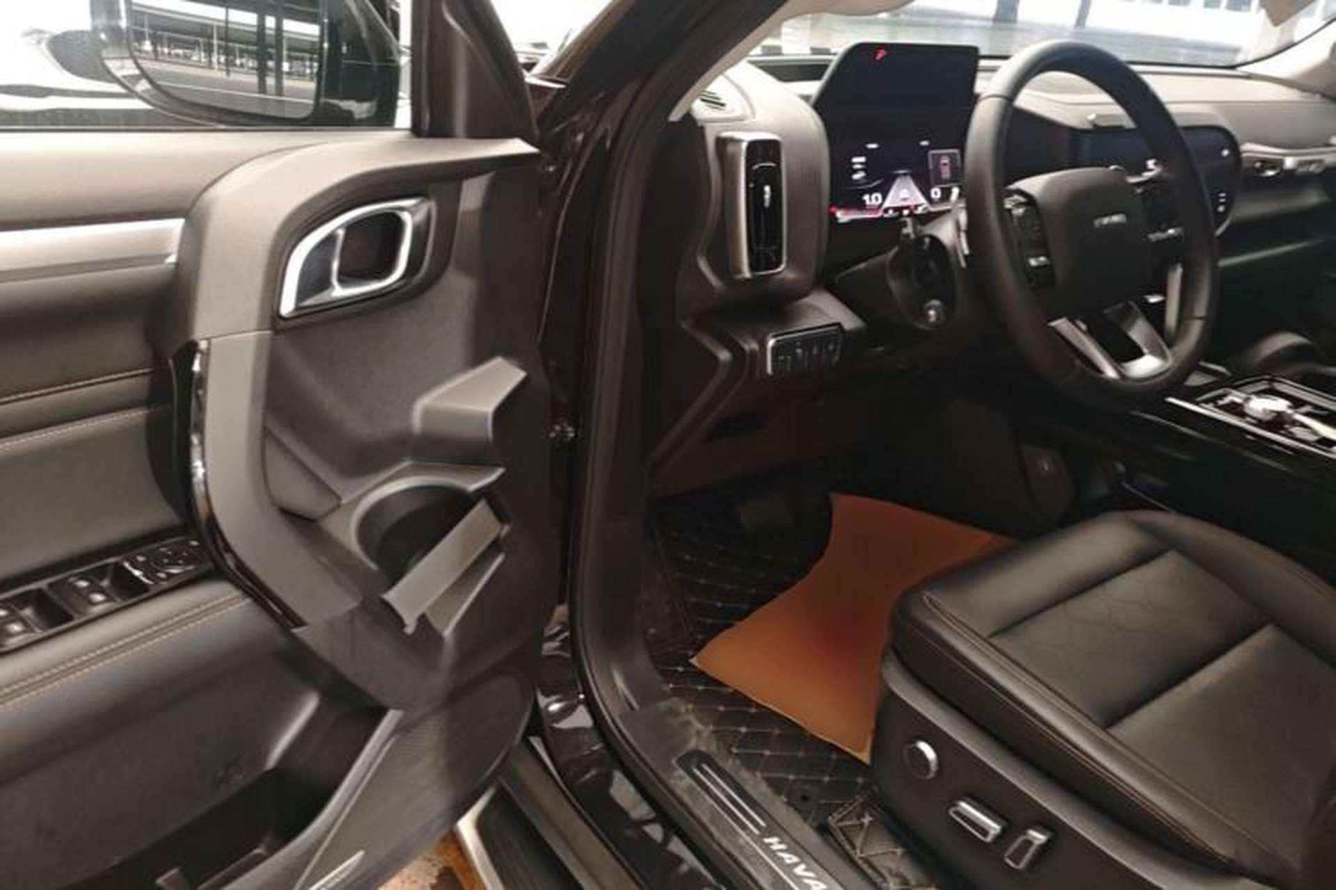 Used Haval DARGO 2021 1.5T DCT Two-Wheel Drive "Mǎquǎn" Edition Driver Seat