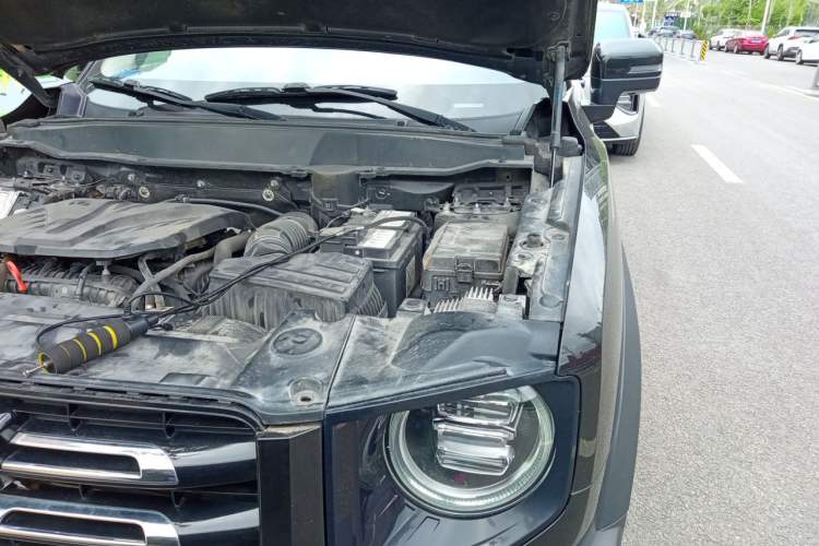 Used Haval DARGO 2021 2.0T DCT All-Wheel-Drive "Hao Tian Quan" Edition Engine Bay Left