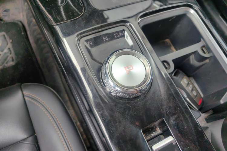 Used Haval DARGO 2021 1.5T DCT Two-Wheel Drive Border Collie Edition Gear Lever