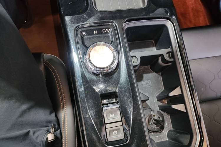 Used Haval DARGO 2021 1.5T DCT Two-Wheel Drive Border Collie Edition Gear Lever