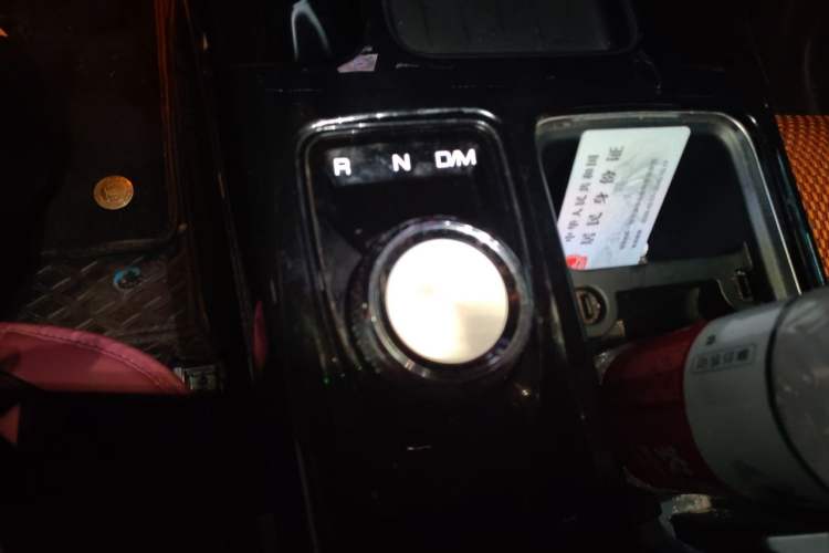 Used Haval DARGO 2021 Revised Version 1.5T DCT Two-Wheel Drive "Mǎquǎn" Edition Gear Lever