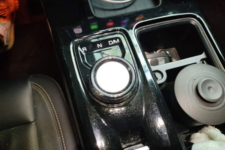 Used Haval DARGO 2021 2.0T DCT All-Wheel-Drive "Hao Tian Quan" Edition Gear Lever