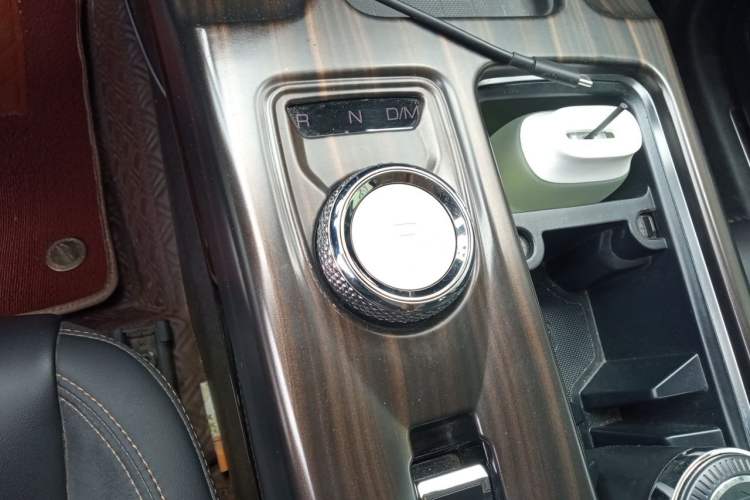Used Haval DARGO 2021 2.0T DCT All-Wheel-Drive "Hao Tian Quan" Edition Gear Lever