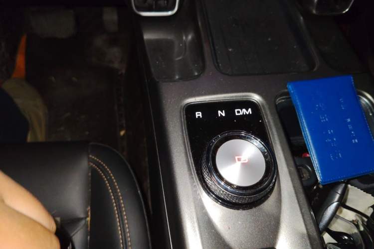 Used Haval DARGO 2021 1.5T DCT Two-Wheel Drive Labrador Edition Gear Lever