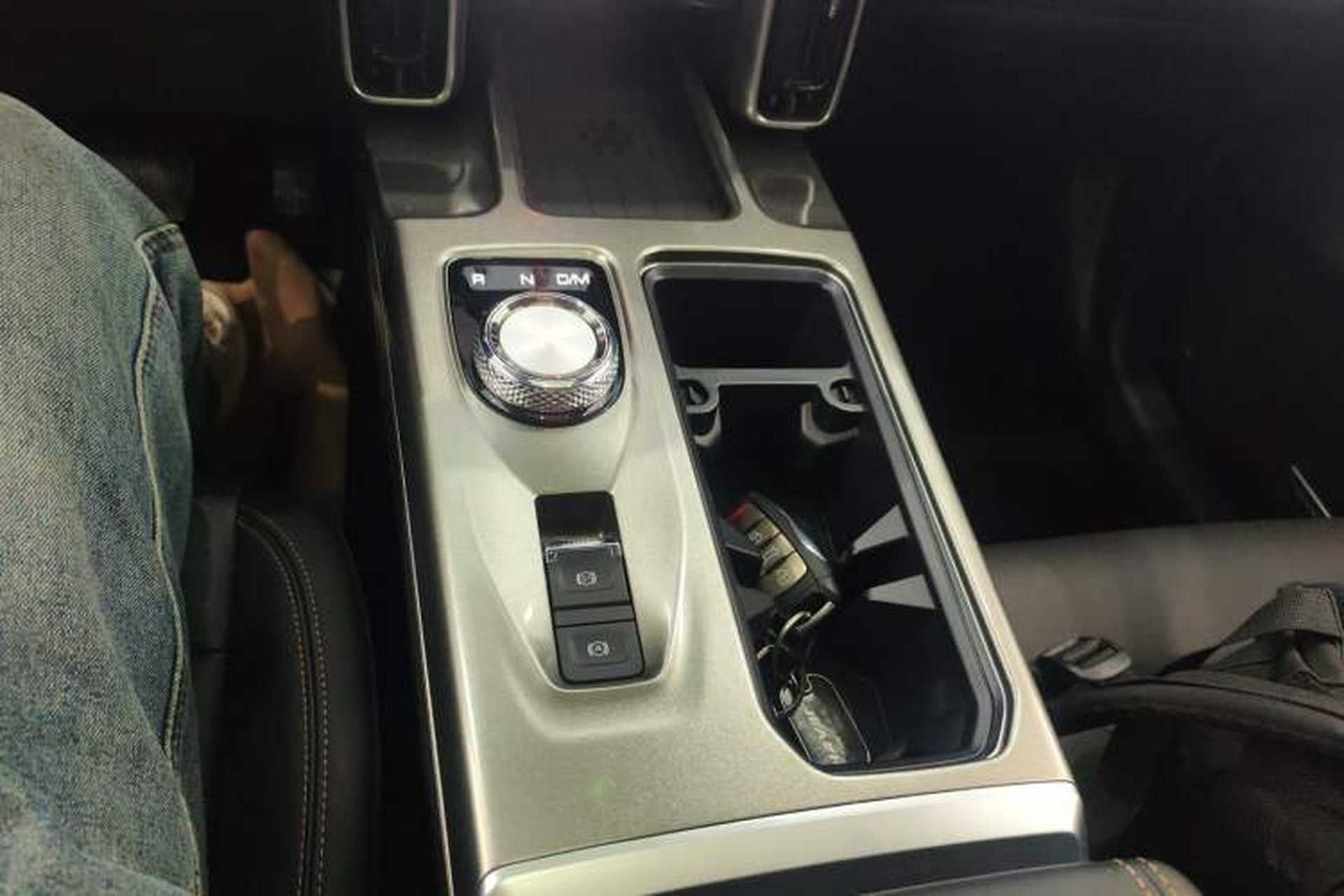 Used Haval DARGO 2021 1.5T DCT Two-Wheel Drive Labrador Edition Gear Lever