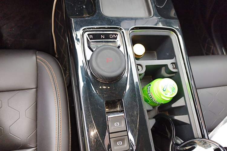 Used Haval DARGO 2021 1.5T DCT Two-Wheel Drive Border Collie Edition Gear Lever