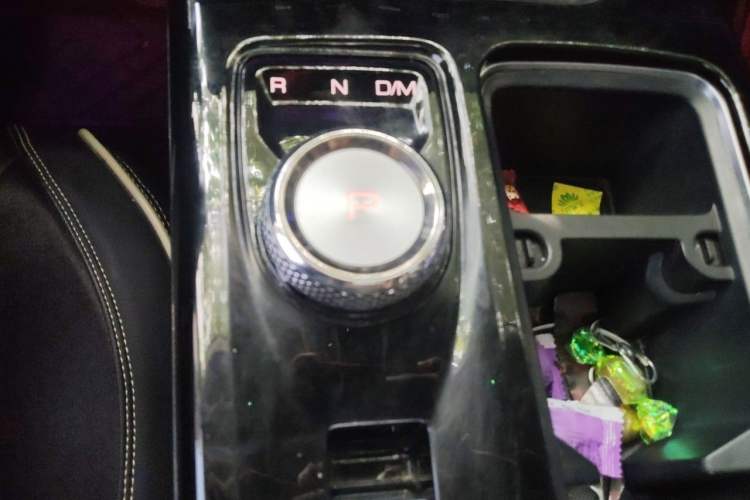 Used Haval DARGO 2021 1.5T DCT Two-Wheel Drive Border Collie Edition Gear Lever