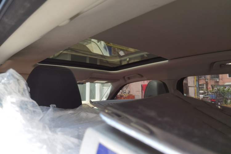 Used Haval DARGO 2021 2.0T DCT Two-Wheel Drive Chinese Mastiff Edition Headliner