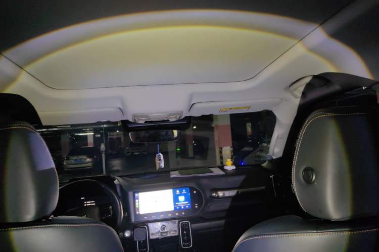Used Haval DARGO 2021 2.0T DCT 4x4 Chinese Rural Dog Edition Headliner
