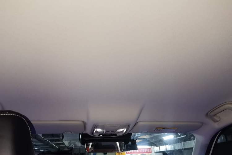 Used Haval DARGO 2021 1.5T DCT Two-Wheel Drive Husky Edition Headliner