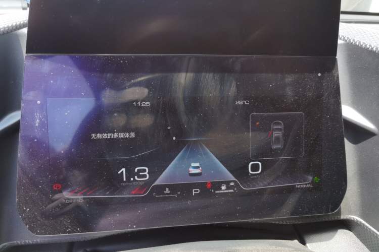 Used Haval DARGO 2021 2.0T DCT Two-Wheel Drive Chinese Mastiff Edition Instrument Cluster