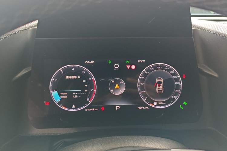 Used Haval DARGO 2021 Revised Version 2.0T DCT Four-Wheel Drive "Hao Tian Que" Edition Instrument Cluster