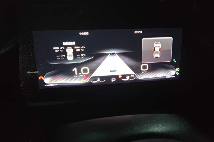 Used Haval DARGO 2021 1.5T DCT Two-Wheel Drive "Mǎquǎn" Edition Instrument Cluster