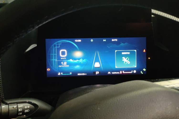 Used Haval DARGO 2021 2.0T DCT All-Wheel-Drive "Hao Tian Quan" Edition Instrument Cluster