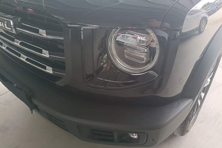 Used Haval DARGO 2021 1.5T DCT Two-Wheel Drive Border Collie Edition Left Front Headlight
