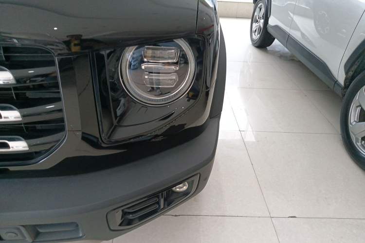 Used Haval DARGO 2021 2.0T DCT 4x4 Chinese Rural Dog Edition Left Front Headlight