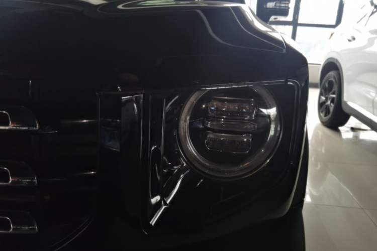 Used Haval DARGO 2021 1.5T DCT Two-Wheel Drive Border Collie Edition Left Front Headlight