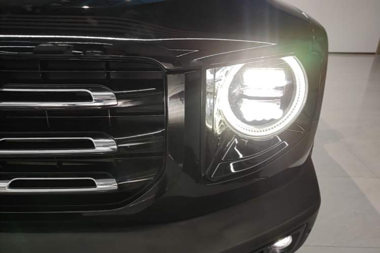 Used Haval DARGO 2021 1.5T DCT Two-Wheel Drive Border Collie - Wangcai Edition Left Front Headlight