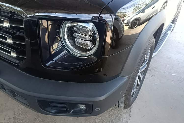 Used Haval DARGO 2021 Revised Version 1.5T DCT Two-Wheel Drive "Mǎquǎn" Edition Left Front Headlight