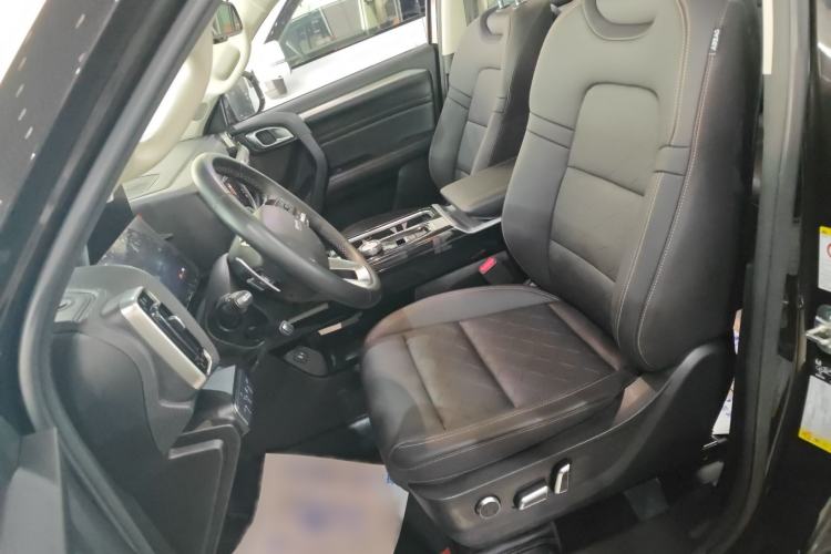 Used Haval DARGO 2021 Revised Version 1.5T DCT Two-Wheel Drive "Mǎquǎn" Edition Left Front Seat