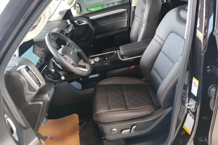 Used Haval DARGO 2021 1.5T DCT Two-Wheel Drive Border Collie Edition Left Front Seat